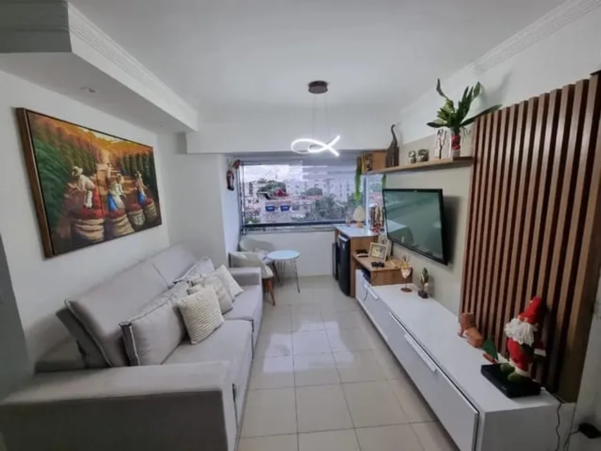 Foto 1 de Apartamento com 3 Quartos à venda, 68m² em Rosarinho, Recife