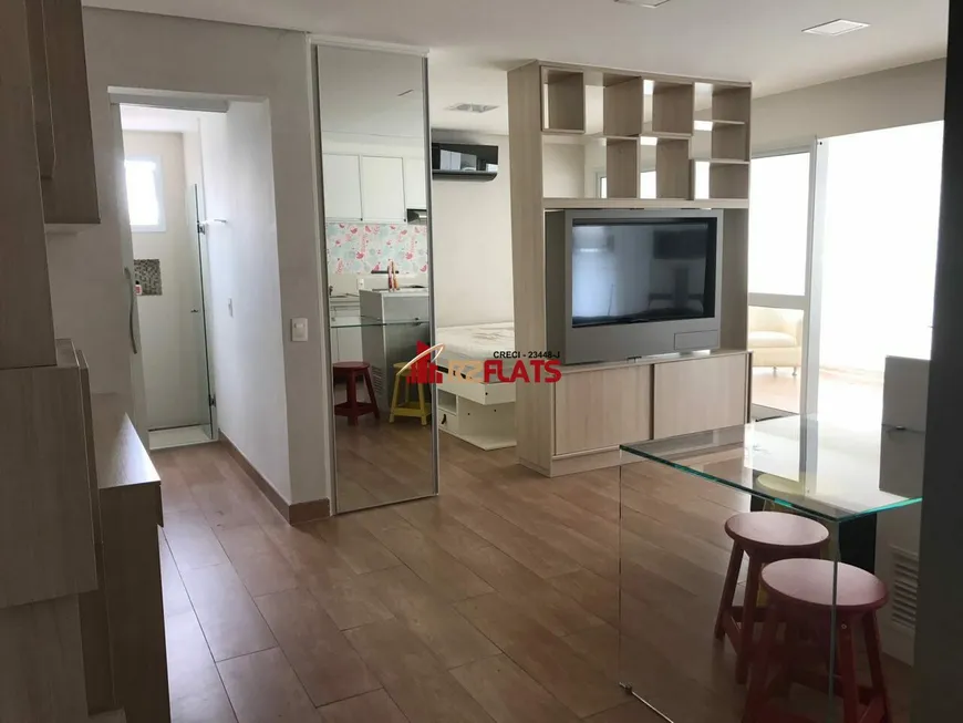 Foto 1 de Flat com 1 Quarto para alugar, 58m² em Pinheiros, São Paulo