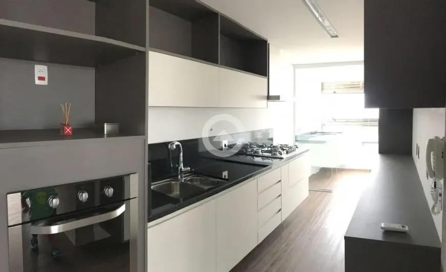 Foto 1 de Apartamento com 2 Quartos à venda, 140m² em Cambuí, Campinas