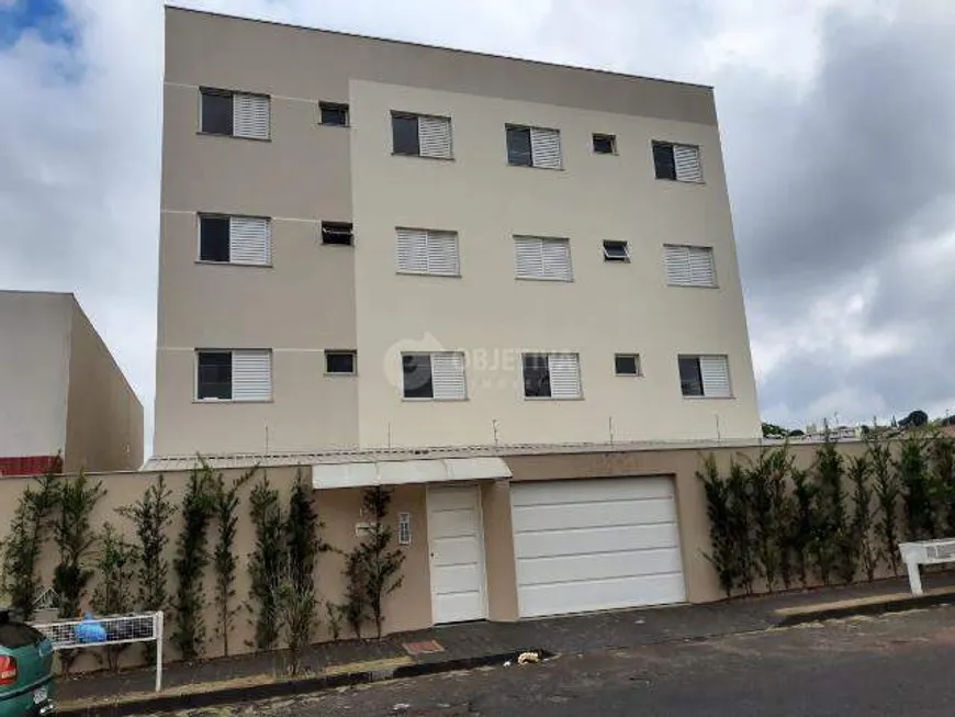 Foto 1 de Apartamento com 2 Quartos para alugar, 50m² em Martins, Uberlândia