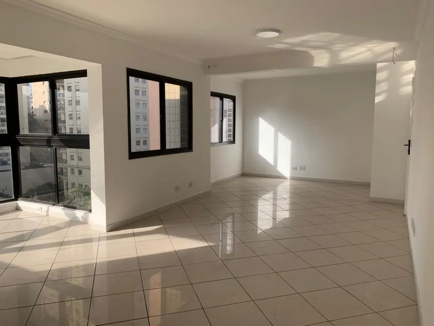 Foto 1 de Apartamento com 3 Quartos à venda, 127m² em Moema, São Paulo