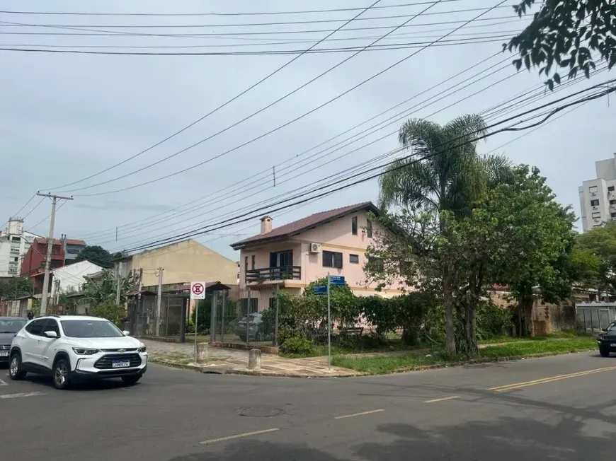 Foto 1 de Lote/Terreno à venda, 496m² em Tristeza, Porto Alegre