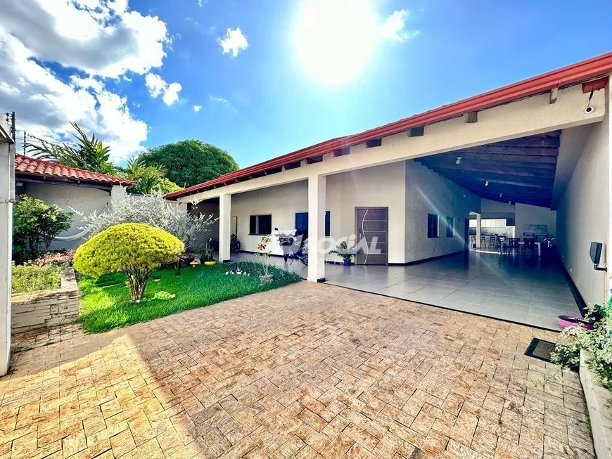 Foto 1 de Casa com 3 Quartos à venda, 322m² em Agenor M de Carvalho, Porto Velho