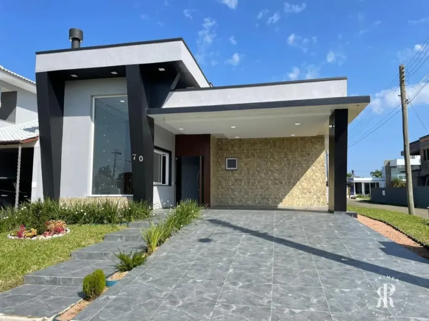 Foto 1 de Casa de Condomínio com 3 Quartos à venda, 160m² em , Tramandaí