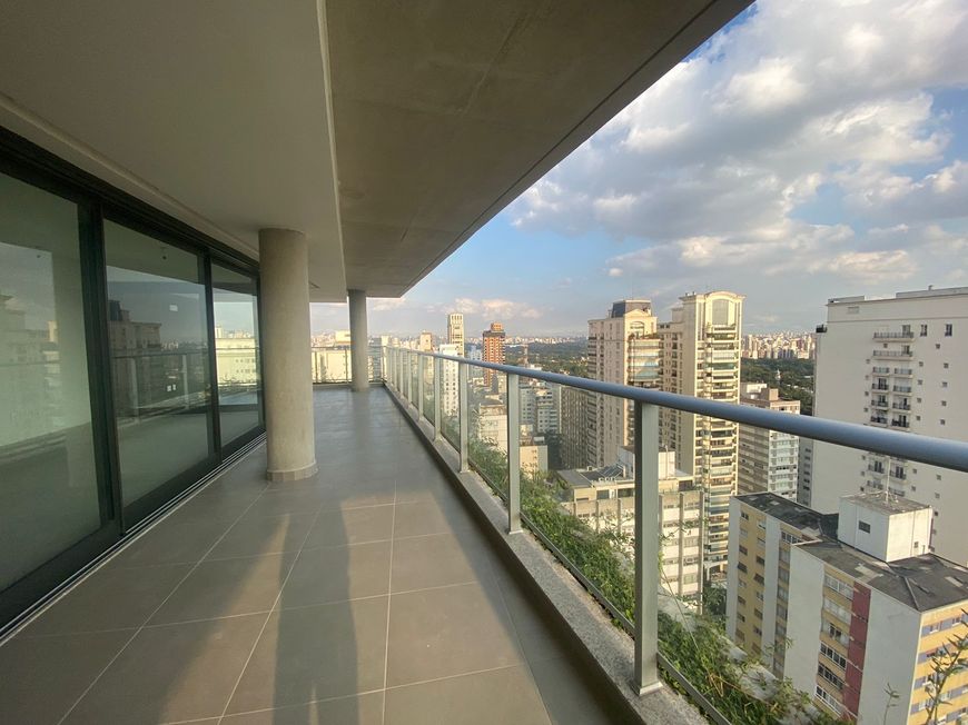 Apartamento à venda 4 Quartos, 2 Suites, 3 Vagas, 196M², bairro