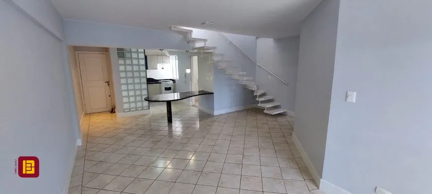 Foto 1 de Apartamento com 3 Quartos à venda, 194m² em Ingleses do Rio Vermelho, Florianópolis