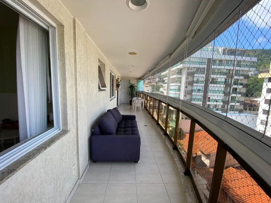 Foto 1 de Apartamento com 4 Quartos à venda, 156m² em Charitas, Niterói