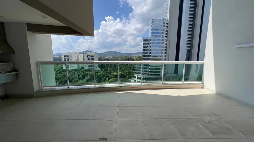 Foto 1 de Apartamento com 4 Quartos à venda, 336m² em Green Valley Alphaville, Barueri