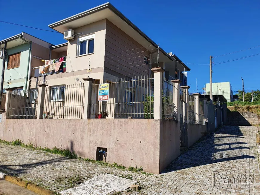 Foto 1 de Casa com 2 Quartos à venda, 105m² em Uniao, Estância Velha