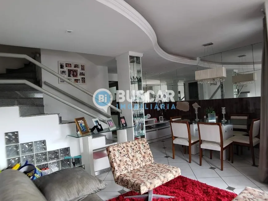 Foto 1 de Casa com 3 Quartos à venda, 140m² em Santa Mônica, Feira de Santana