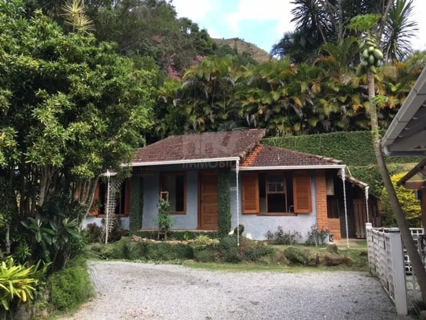 Foto 1 de Casa com 6 Quartos à venda, 368m² em Retiro, Petrópolis