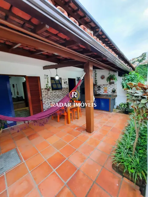 Foto 1 de Casa com 2 Quartos à venda, 90m² em Praia Anjos, Arraial do Cabo