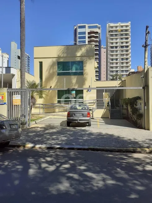 Foto 1 de Prédio Comercial com 9 Quartos à venda, 280m² em Cambuí, Campinas