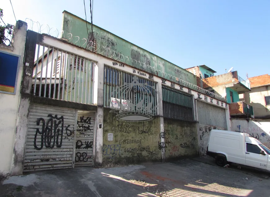 Foto 1 de Galpão/Depósito/Armazém para venda ou aluguel, 487m² em Turiaçu, Rio de Janeiro