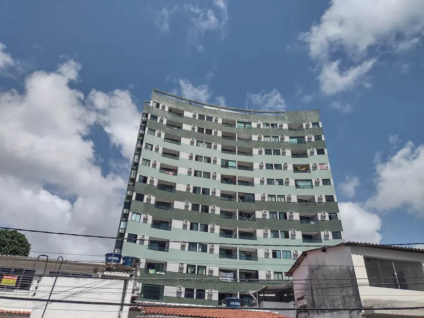 Foto 1 de Apartamento com 2 Quartos à venda, 56m² em Torre, Recife