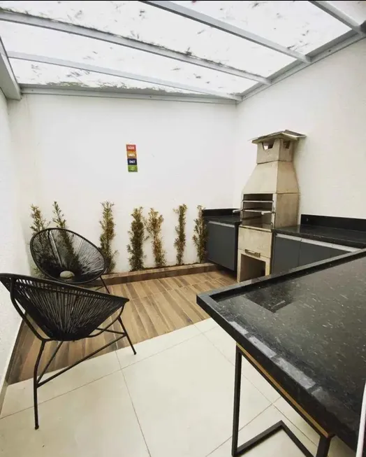 Foto 1 de Casa de Condomínio com 2 Quartos à venda, 50m² em Vila Helena, Sorocaba