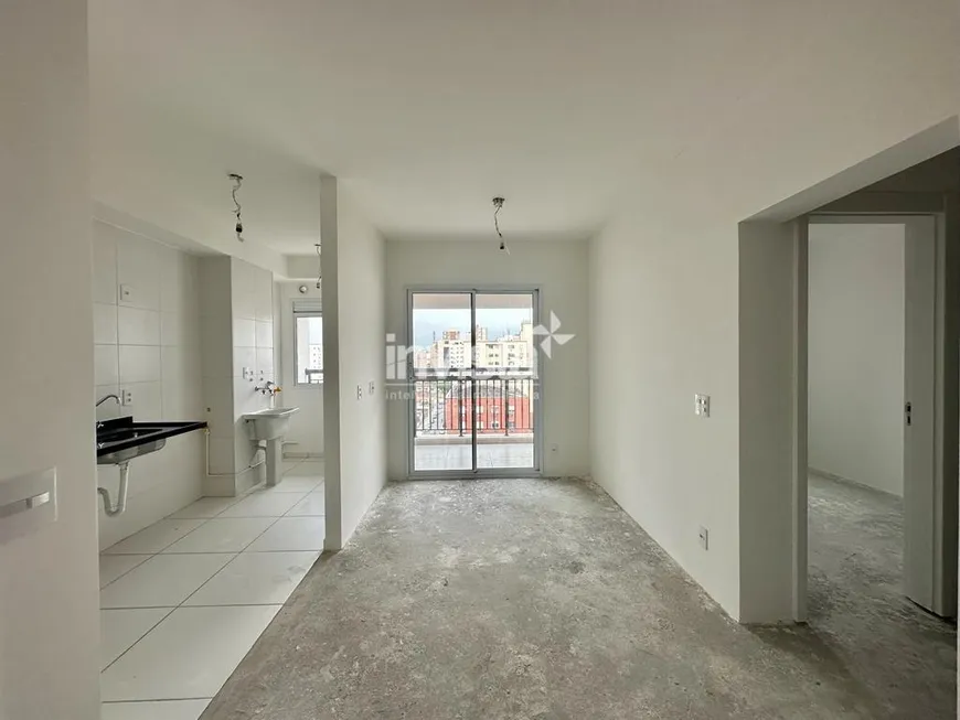 Foto 1 de Apartamento com 2 Quartos à venda, 63m² em Marapé, Santos