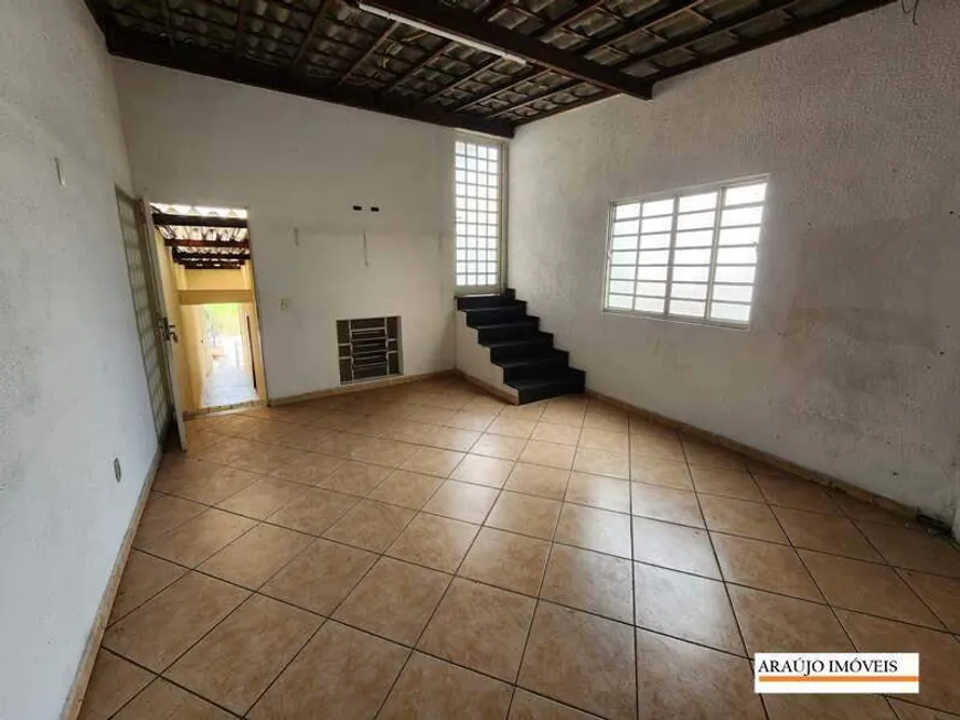 Foto 1 de Apartamento com 2 Quartos para alugar, 130m² em Graça, Belo Horizonte