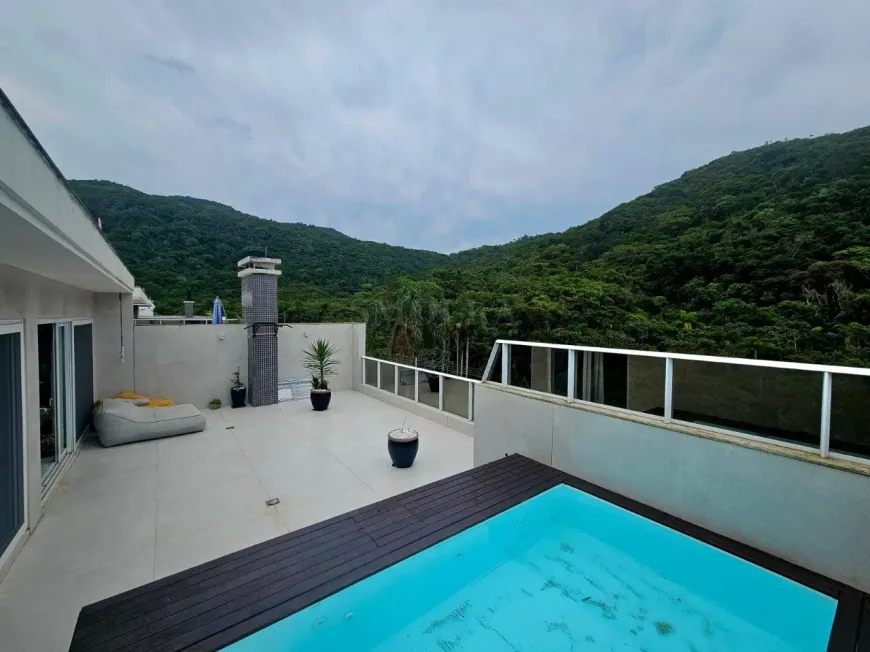 Foto 1 de Cobertura com 3 Quartos à venda, 233m² em Ingleses do Rio Vermelho, Florianópolis