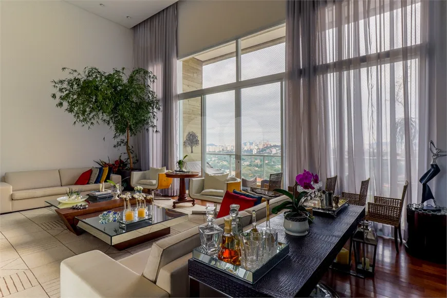 Foto 1 de Apartamento com 4 Quartos à venda, 320m² em Pinheiros, São Paulo