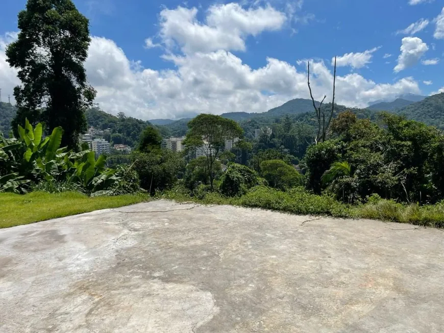 Foto 1 de Lote/Terreno à venda, 876m² em Centro, Petrópolis