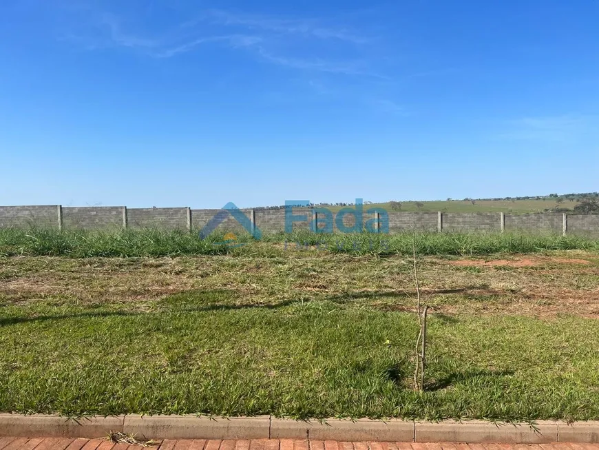 Foto 1 de Lote/Terreno à venda, 390m² em , São Pedro do Paraná