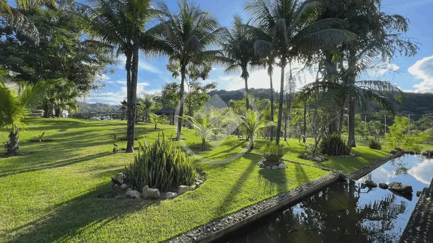 Foto 1 de Fazenda/Sítio com 9 Quartos à venda, 322m² em , Itaberaí