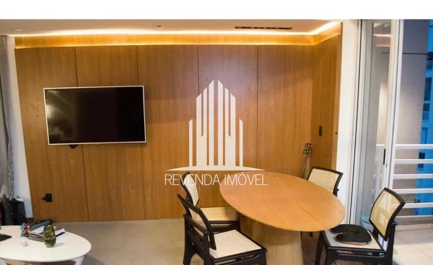 Foto 1 de Apartamento com 1 Quarto à venda, 86m² em Vila Suzana, São Paulo