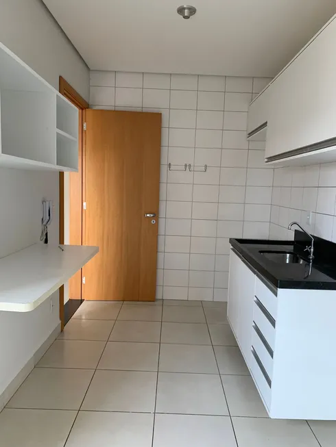 Foto 1 de Apartamento com 3 Quartos à venda, 69m² em Araés, Cuiabá