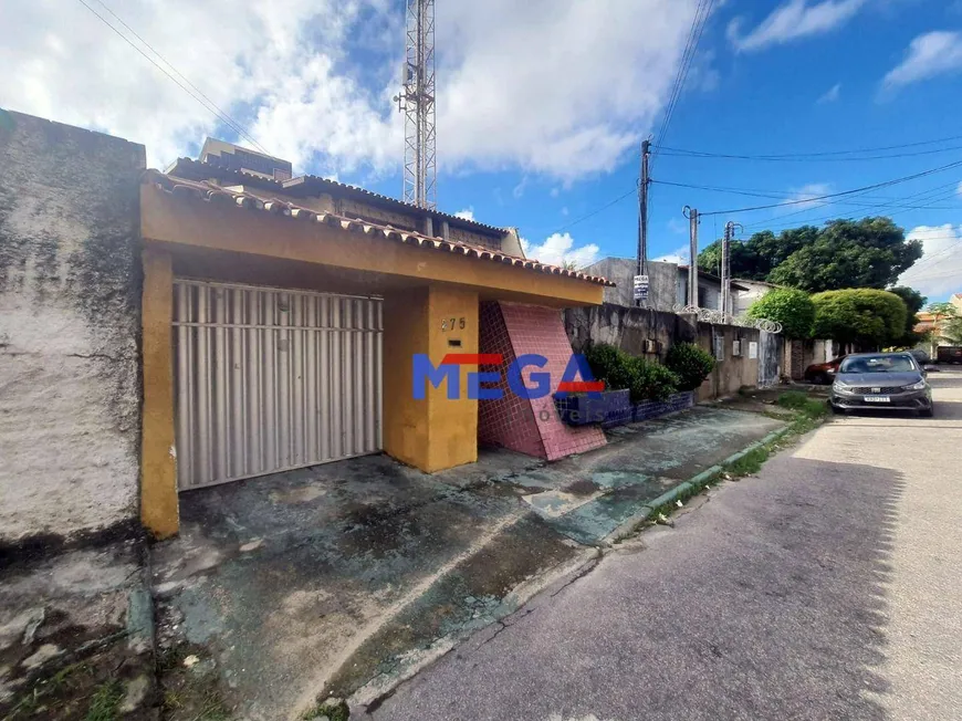 Foto 1 de Casa com 6 Quartos para alugar, 270m² em Parangaba, Fortaleza