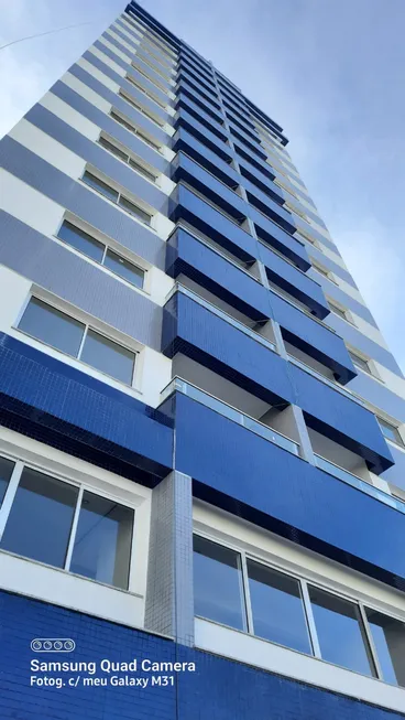 Foto 1 de Apartamento com 2 Quartos à venda, 63m² em Atalaia, Aracaju