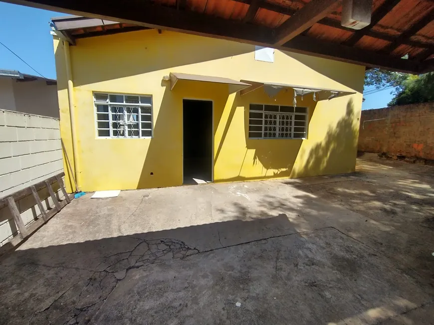 Foto 1 de Casa com 3 Quartos para venda ou aluguel, 120m² em Jardim São Luiz, Valinhos