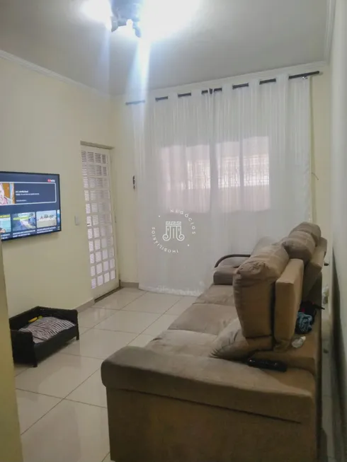 Foto 1 de Casa com 2 Quartos à venda, 57m² em Parque Almerinda Chaves, Jundiaí