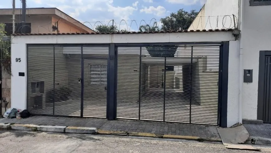 Foto 1 de Casa com 3 Quartos à venda, 210m² em Nossa Senhora do Ö, São Paulo