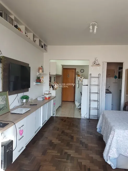 Foto 1 de Apartamento com 1 Quarto à venda, 45m² em Centro Histórico, Porto Alegre