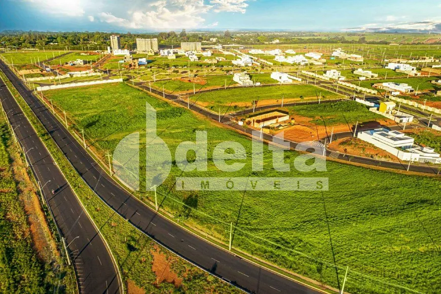 Foto 1 de Lote/Terreno à venda, 479m² em Jardim Ipanema, Uberlândia