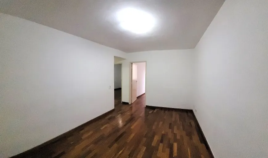 Foto 1 de Apartamento com 2 Quartos para alugar, 50m² em Vila Mariana, São Paulo