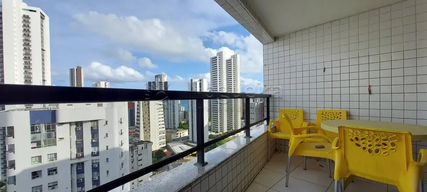 Foto 1 de Apartamento com 4 Quartos à venda, 131m² em Boa Viagem, Recife