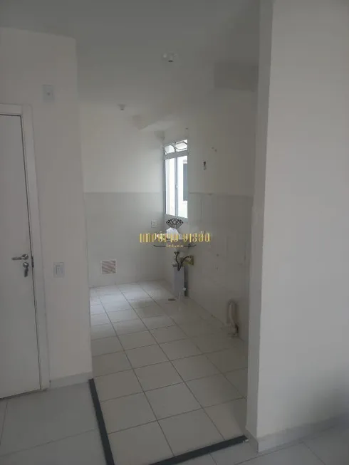 Foto 1 de Apartamento com 2 Quartos para alugar, 42m² em Caxangá, Suzano