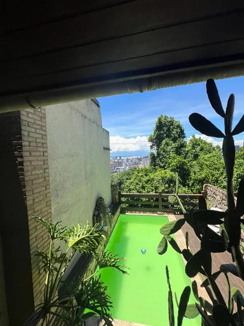 Foto 1 de Casa com 4 Quartos à venda, 210m² em Santa Teresa, Rio de Janeiro