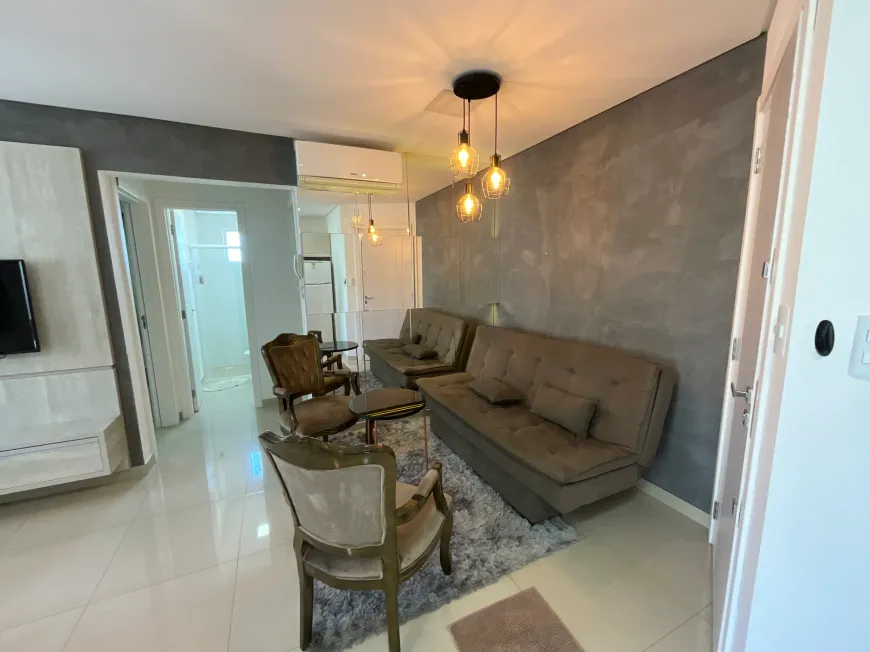 Foto 1 de Apartamento com 2 Quartos à venda, 56m² em Morretes, Itapema