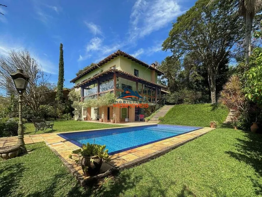 Foto 1 de Casa de Condomínio com 5 Quartos à venda, 414m² em Vila Santo Antônio, Cotia