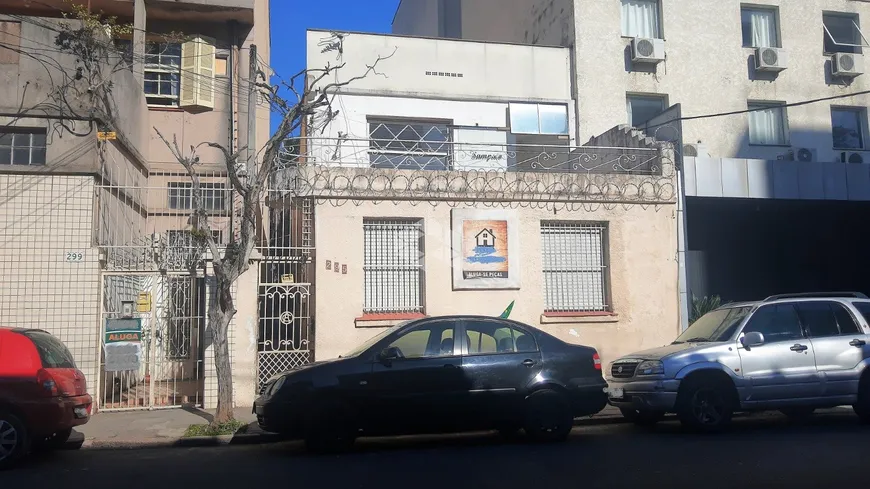 Foto 1 de Prédio Comercial com 12 Quartos à venda, 400m² em Floresta, Porto Alegre