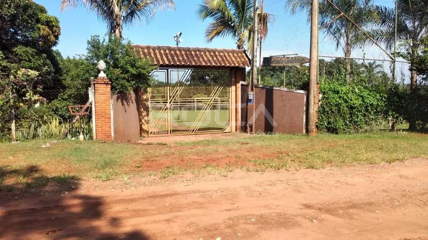 Foto 1 de Fazenda/Sítio com 2 Quartos à venda, 301m² em Vale Santa Felicidade, São Carlos