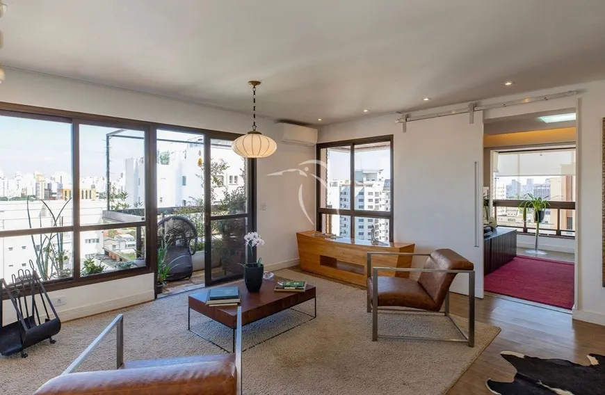 Foto 1 de Apartamento com 2 Quartos à venda, 224m² em Indianópolis, São Paulo