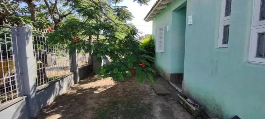 Foto 1 de Casa com 3 Quartos à venda, 200m² em Guarujá, Porto Alegre