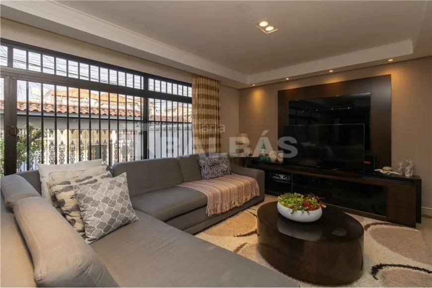 Foto 1 de Sobrado com 5 Quartos à venda, 360m² em Jardim Vila Formosa, São Paulo