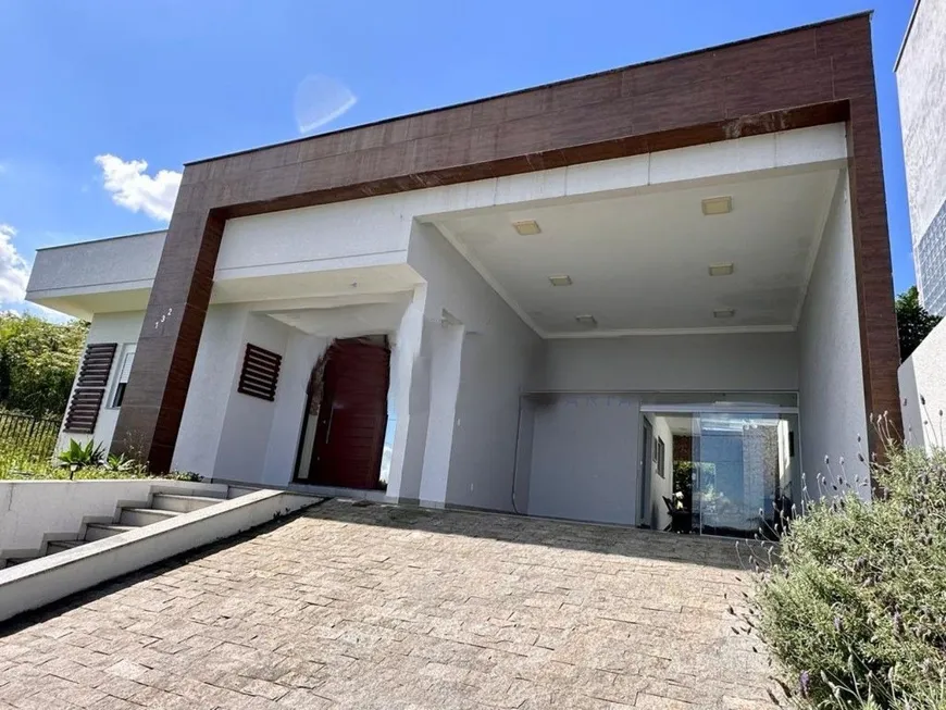 Foto 1 de Casa com 3 Quartos à venda, 167m² em Nossa Senhora da Salete, Concórdia