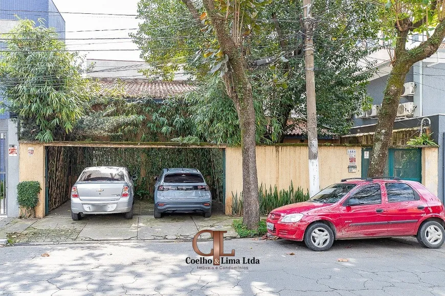 Foto 1 de Casa com 2 Quartos à venda, 92m² em Moema, São Paulo