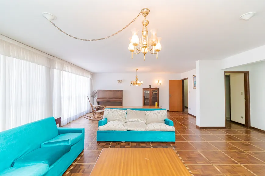 Foto 1 de Apartamento com 3 Quartos à venda, 201m² em Batel, Curitiba